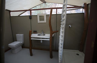 Standard Tent Bathroom