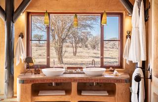 Okonjima Villa  - North Suite Bathroom