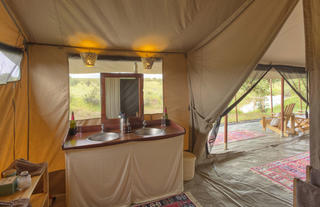 Asilia Ol Pejeta Bush Camp - Bathroom Double Vanity 