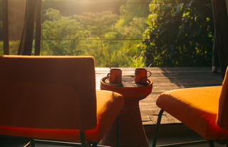 River Suite - Lounge Spot with a View