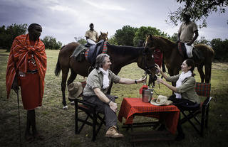 Horse riding and pic nic - sundowner