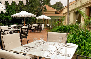 Outside dining @ The Salt Road Houghton