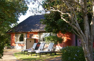 Family unit - Outside 1