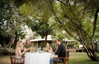 Lunch on the lawn 