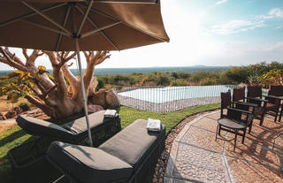 Mountain Lodge swimming pool