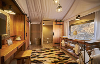 Wallow Lodge, En-Suite Bathroom