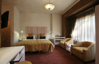 Luxury suite # 4