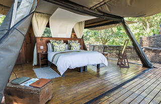 Luxury tent front view