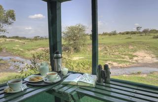 Asilia Africa | Encounter Mara - Breakfast hideout overlooking the river