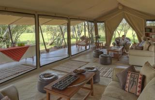 Asilia Africa | Encounter Mara - Guest lounge and patio 
