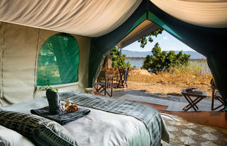 Mana River Camp - Tent double bed