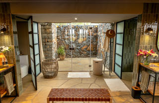 Naboisho Camp - Bathroom Interior