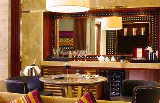 Bar demonstration in Imperial Suite