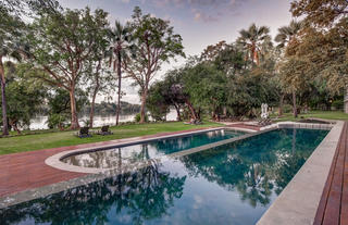 Swimming pool and Zambezi River 