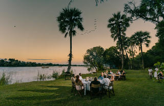 Riverside Dining Set up