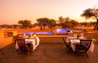 Zebra Kalahari Lodge 