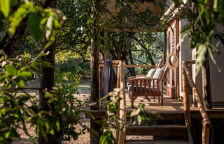 Guest Tent Adjoining Private Veranda