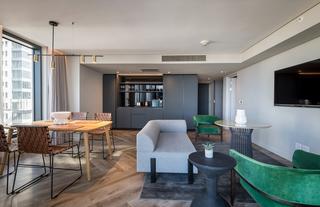 Rockefeller Hotel - Lounge Area 