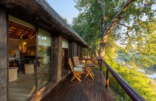 Luxury rooms at River Lodge 