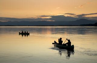 Lolebezi Sunset Canoeing 