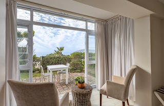 The Robberg Beach Lodge - Luxury View Room