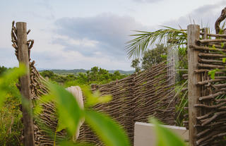 Ubunye Comfort Room Outdoor Shower