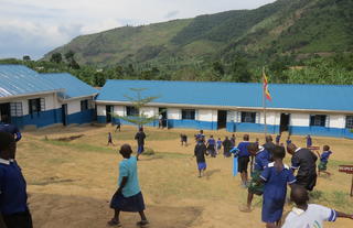 Mahogany Springs - Bwindi Plus School