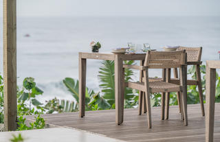 Sala Beach House dinging deck