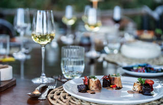 Mukwa River Lodge - Dining Experience 