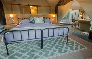Machaba Camp - Family tent bedroom
