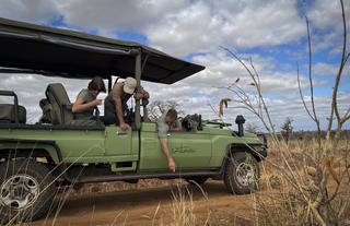 Olkeri Camp - game drive