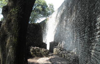 The mysterious ruins of Great Zimbabwe - a 10 minute drive away from us.