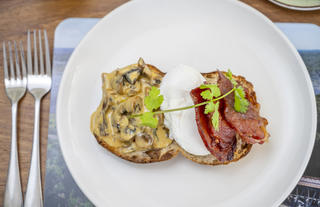 Waterfalls Lodge - Meals 