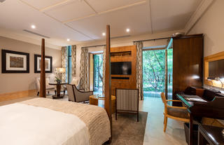 Villa Luxury Suite