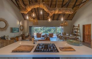 Ukanyi Villa Kitchen