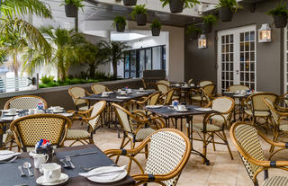 Restaurant Terrace