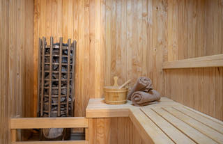 Hotel Guests have complimentary use of the Walkersons Spa Sauna