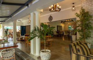 Restaurant Sitting Area
