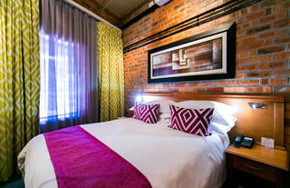 Cape Town Lodge Hotel