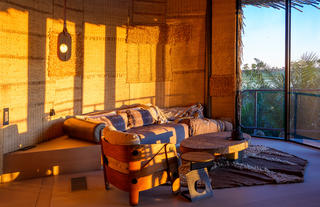 Jao Camp Suite Lounge