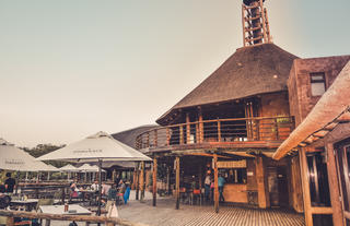 The lodge restaurant and outdoor deck over dam