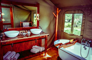 Luxury Tent bathrooms with double sinks