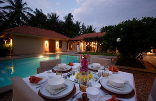 Dinner by the poolside