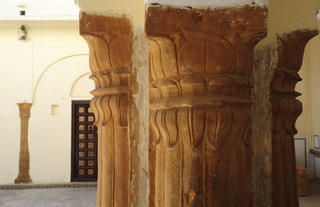 Room Courtyard
