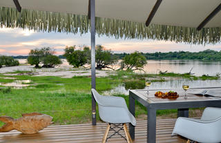 Chundu Island - Family Riverview Suite 