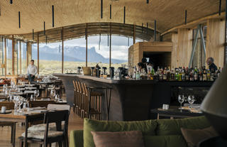 Tierra Patagonia Bar area