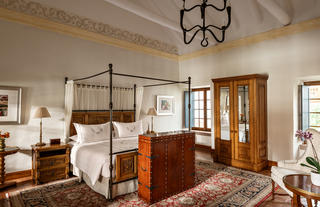 Palacio Suite - Main Bedroom
