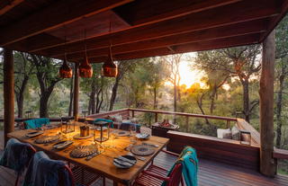 Nare Villa Deck