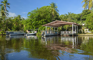 Manatus Hotel Dock
