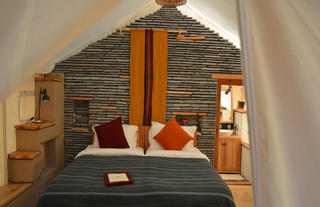 Luxury tent